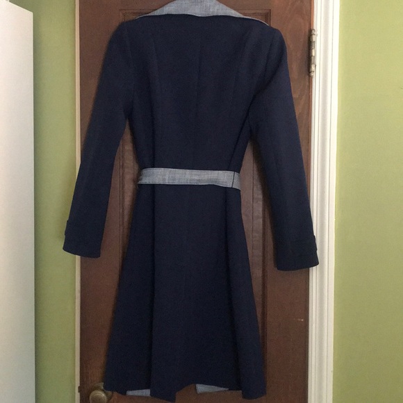 Coat - Picture 2 of 2